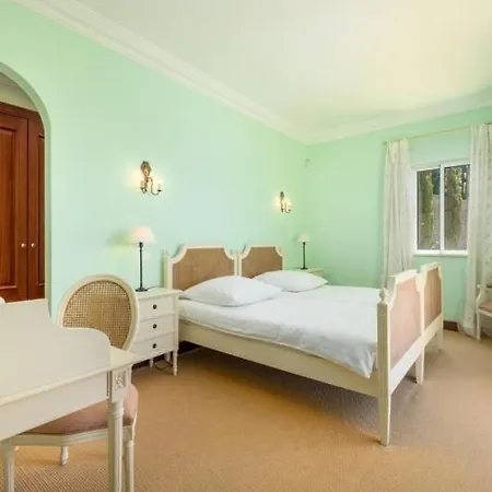 Palheiro Village Luxury And 5* 푼샬