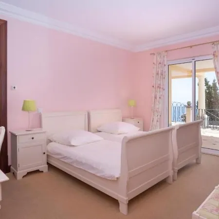 Palheiro Village Luxury And 5* 푼샬
