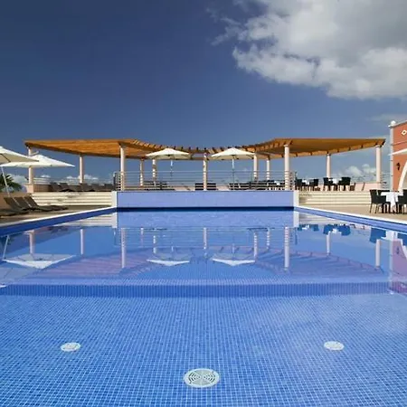 Palheiro Village Luxury And 푼샬